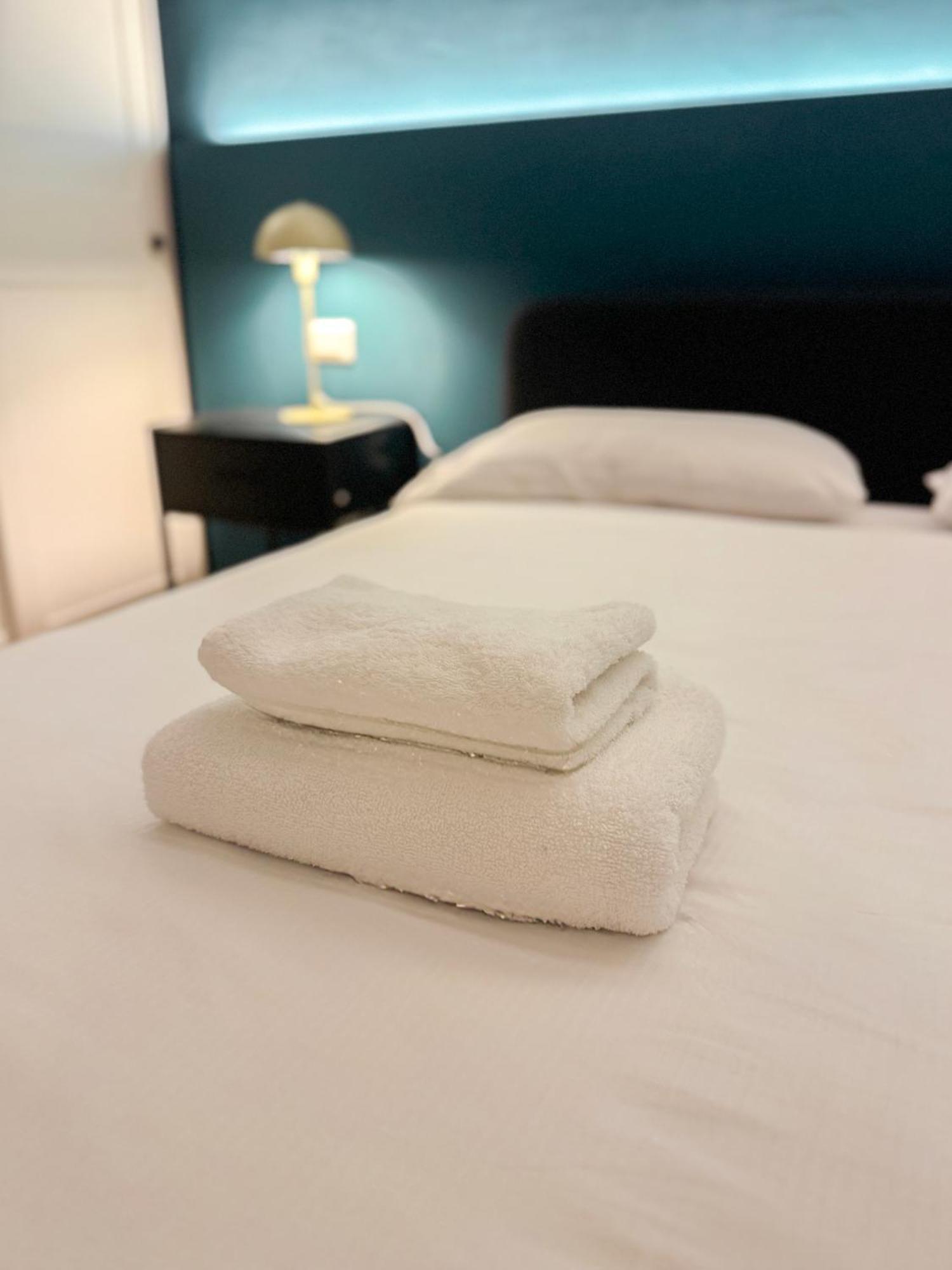 Trieste Boulevard Apartments Bagian luar foto