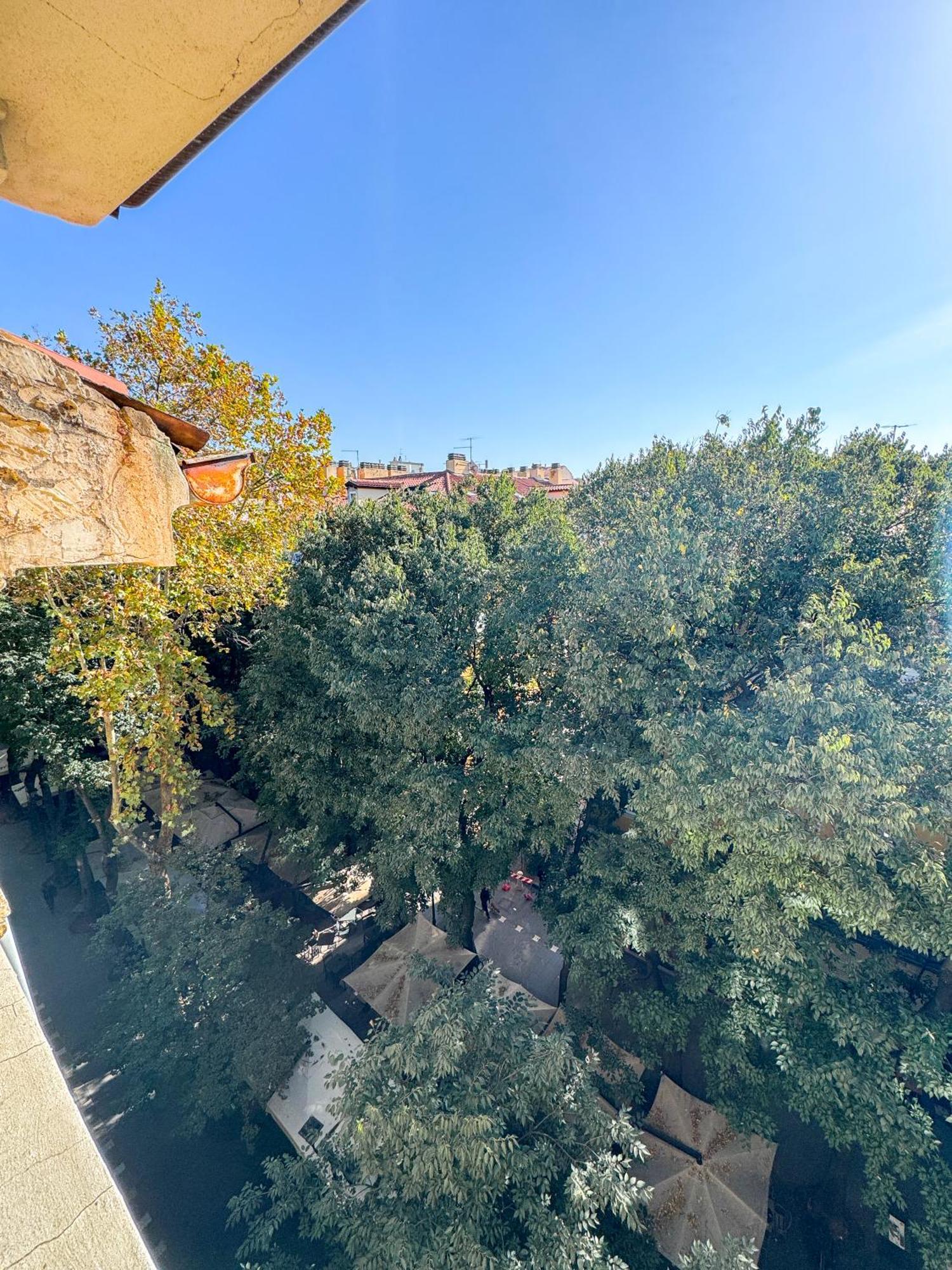 Trieste Boulevard Apartments Bagian luar foto